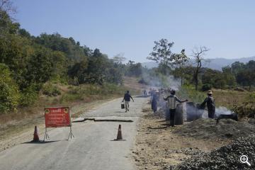 Strassenarbeiter  in Myanmar