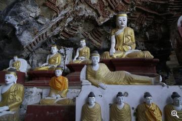 Buddhastatuen in der Kaw Goon Höhle, Hpa-an, Burma