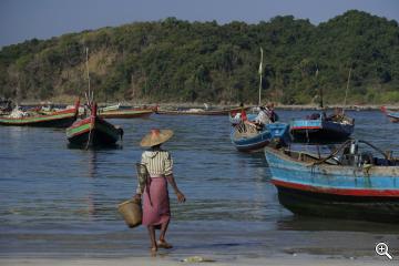 Ngapali Beach in Burma, Fischerboote