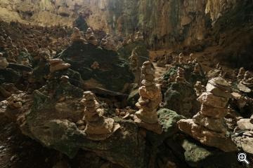 Steinmännchen in der Yathae Pyan Höhle, Myanmar