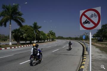 Naypyidaw, Fahrverbot für Motorräder