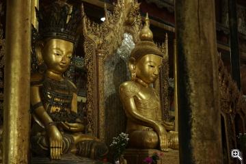 Buddhastatuen am Inle See, Burma